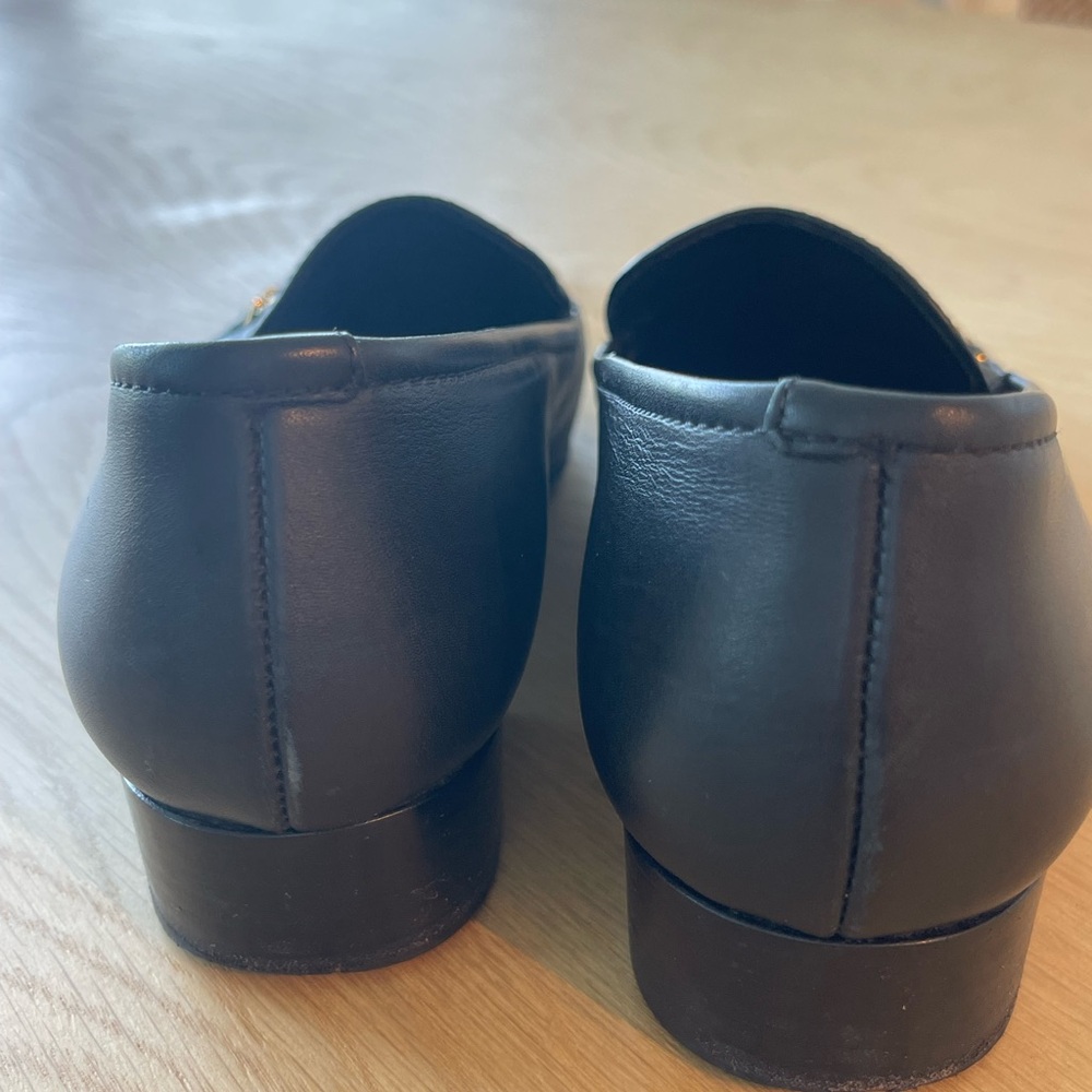 Beautiful Vintage Authentic Chanel Loafers - Picture 5 of 8